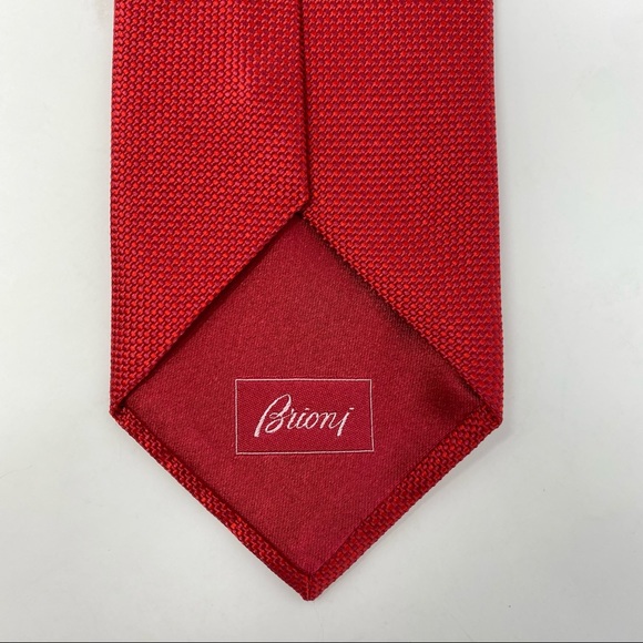 Brioni Red Silk Knit Woven Pattern Men’s Neck Tie - Picture 4 of 5